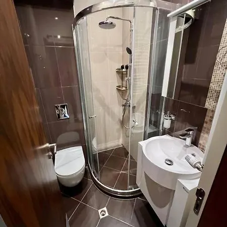 Location ! National Theatre View Apartment - Exceptional Location In The Heart Of All Of Sofia'S Landmarks ! Σόφια