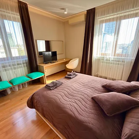 Location ! National Theatre View - Exceptional Location In The Heart Of Of Sofia's Landmarks ! Appartement Sofia