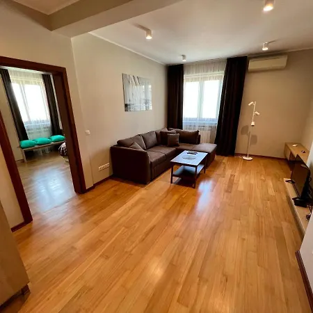 Apartament Location ! Location ! Location ! Garden View Oak Sofia